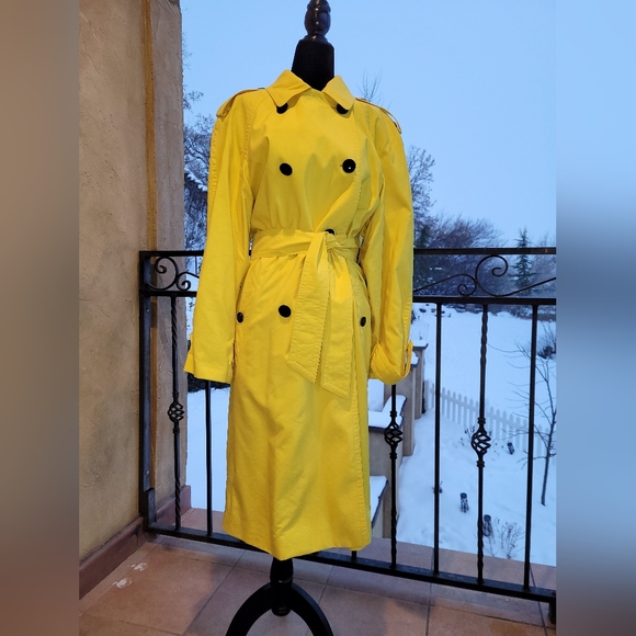ESCADA, Canary Yellow Belted Trench Coat Vintage, Size 38 - Picture 7 of 10